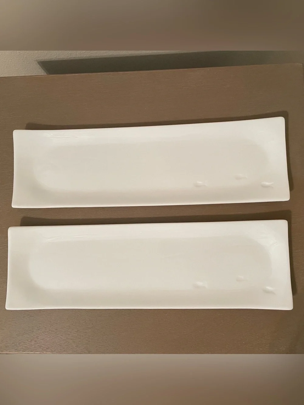 Crate & Barrel sushi set for 2 (new in box)